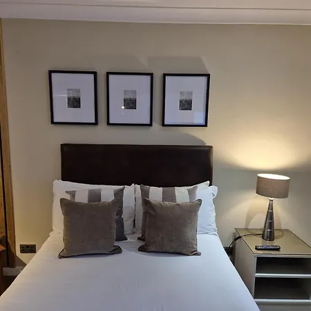 Kirkhouse Inn Strathblane Room photo
